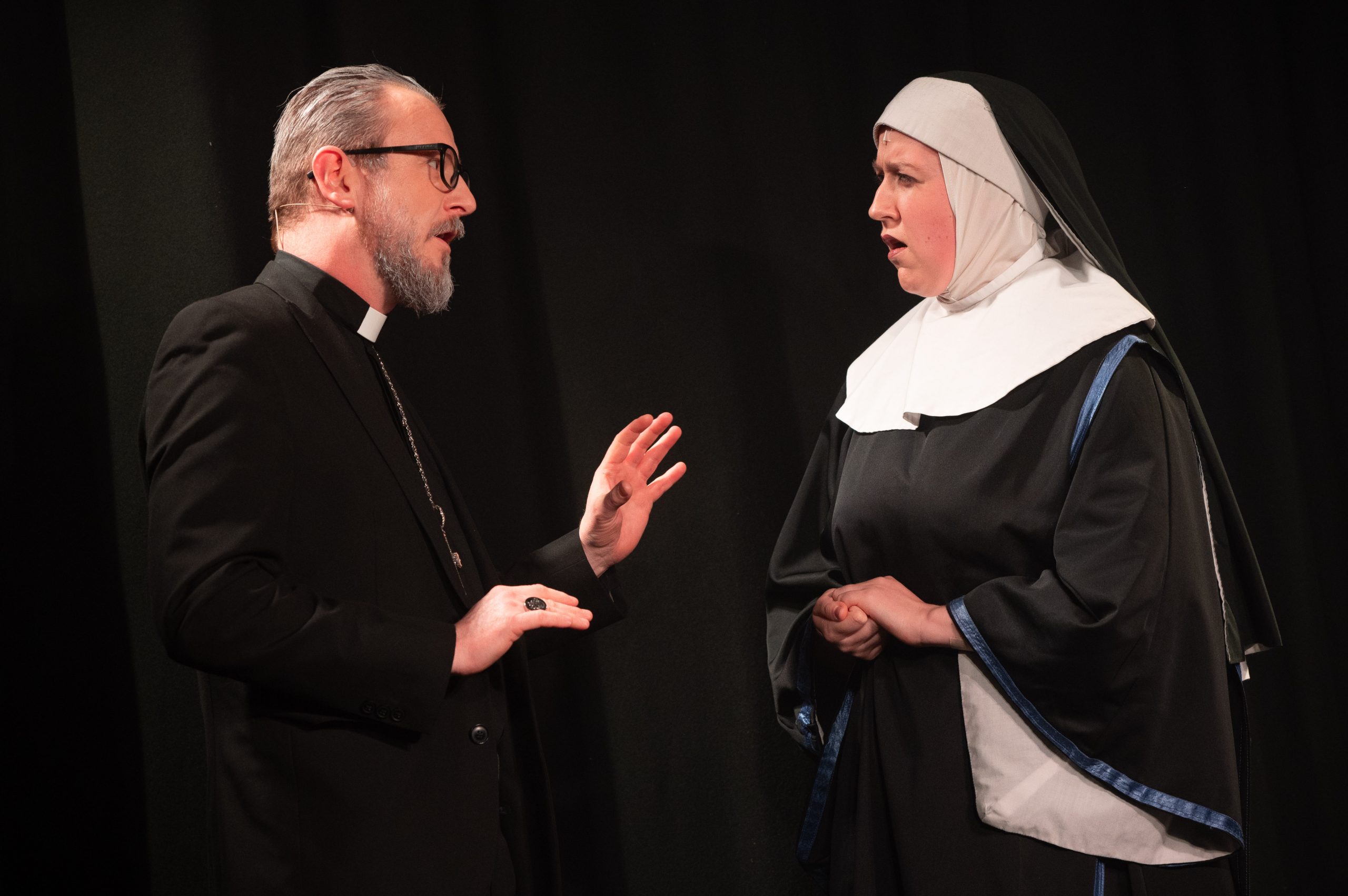 STC SISTER ACT 28.5.25-123